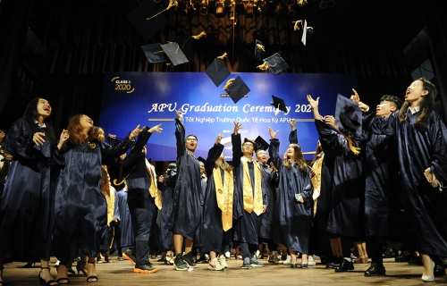 APU INTERNATIONAL SCHOOL GRADUATION CEREMONY 2019-2020: CELEBRATING STUDENTS’ SUCCESS