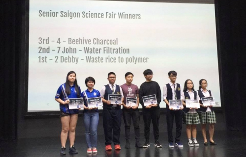 APU STUDENTS RECEIVED TOP AWARDS FOR THEIR SCIENCE PROJECTS