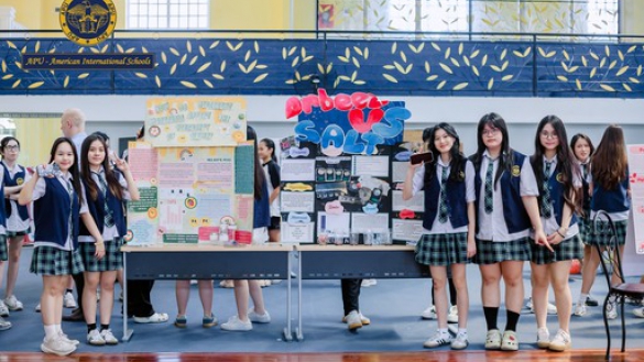 NGÀY HỘI KHOA HỌC 2025 TẠI HỆ THỐNG TRƯỜNG QUỐC TẾ HOA KỲ APU