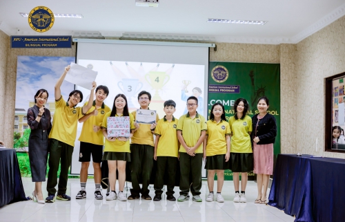 CUỘC THI TRANH BIỆN KHOA HỌC TẠI APU - HỆ SONG NGỮ